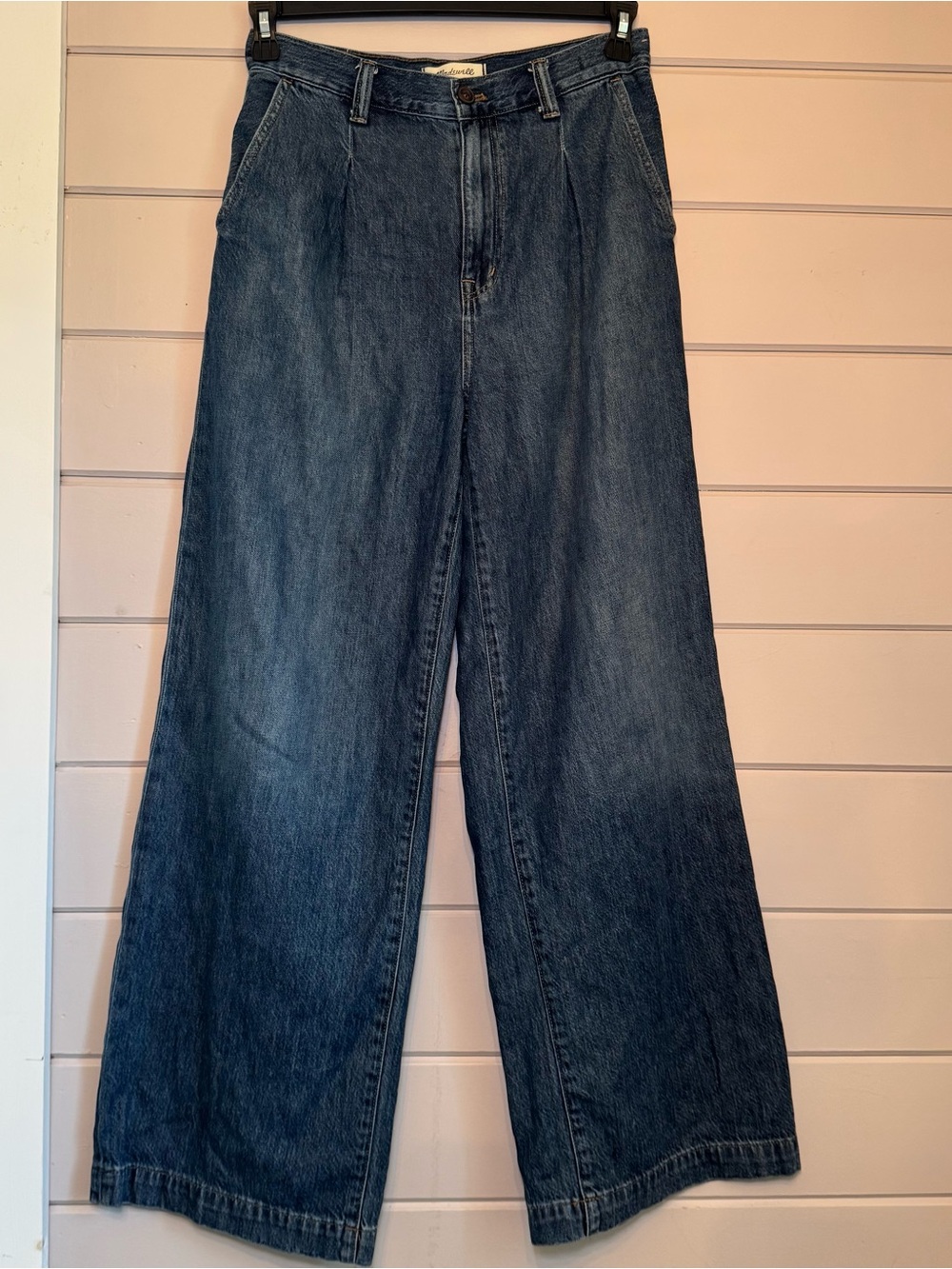 Madewell The Harlow Wide-Leg Jean: Airy Denim Edition Fieldale Wash; Airy - Picture 5 of 10